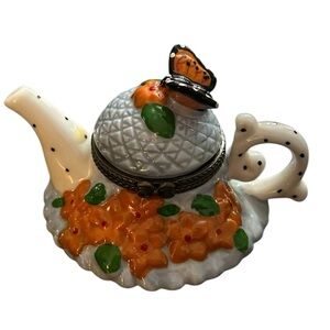 Hinged Hat Teapot Trinket Box.